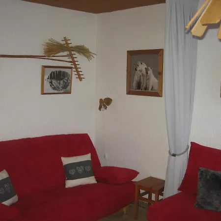 2 Alpes-locations 2-3 Personnes Apartment *